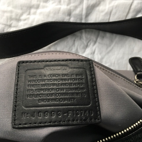SOLD. COACH SIGNATURE LOGO JACQUARD BAG - Picture 6 of 14
